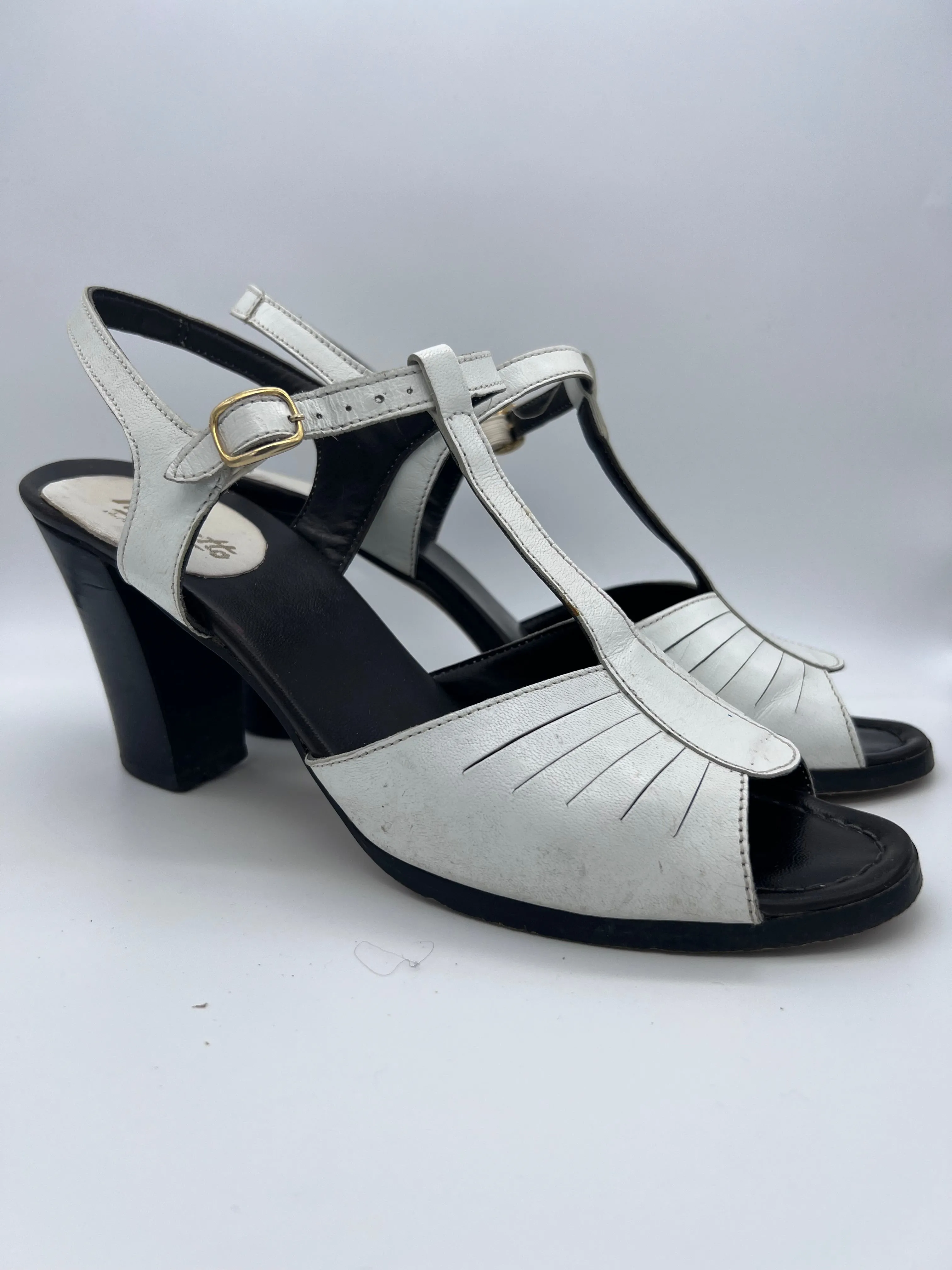 80s Tintoretto White Leather Heels         9N