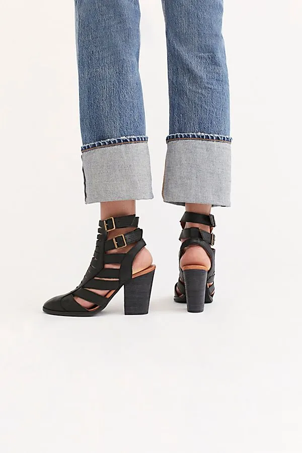 HAYES HEEL BOOTS