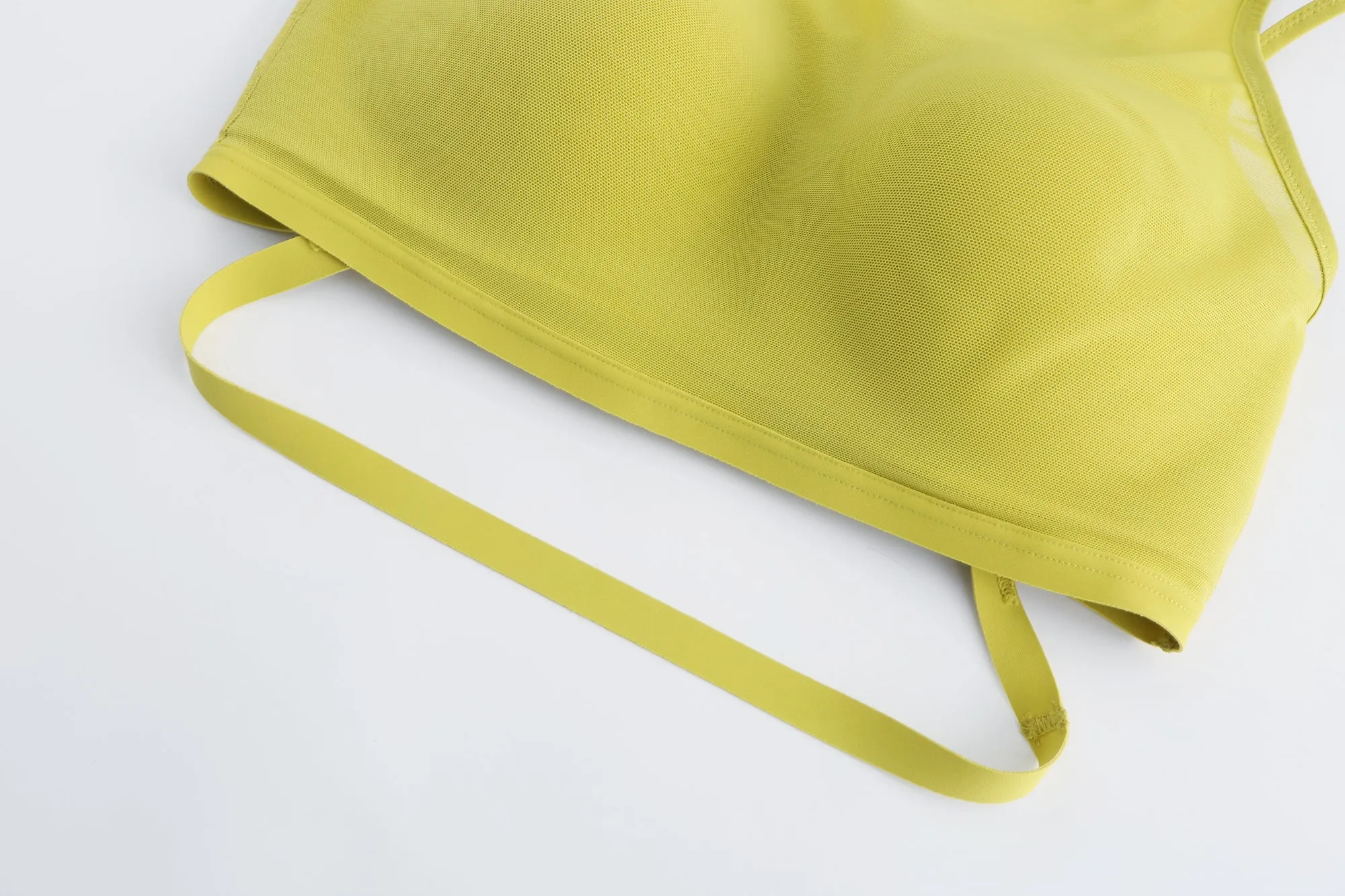 Mesh Bar Top